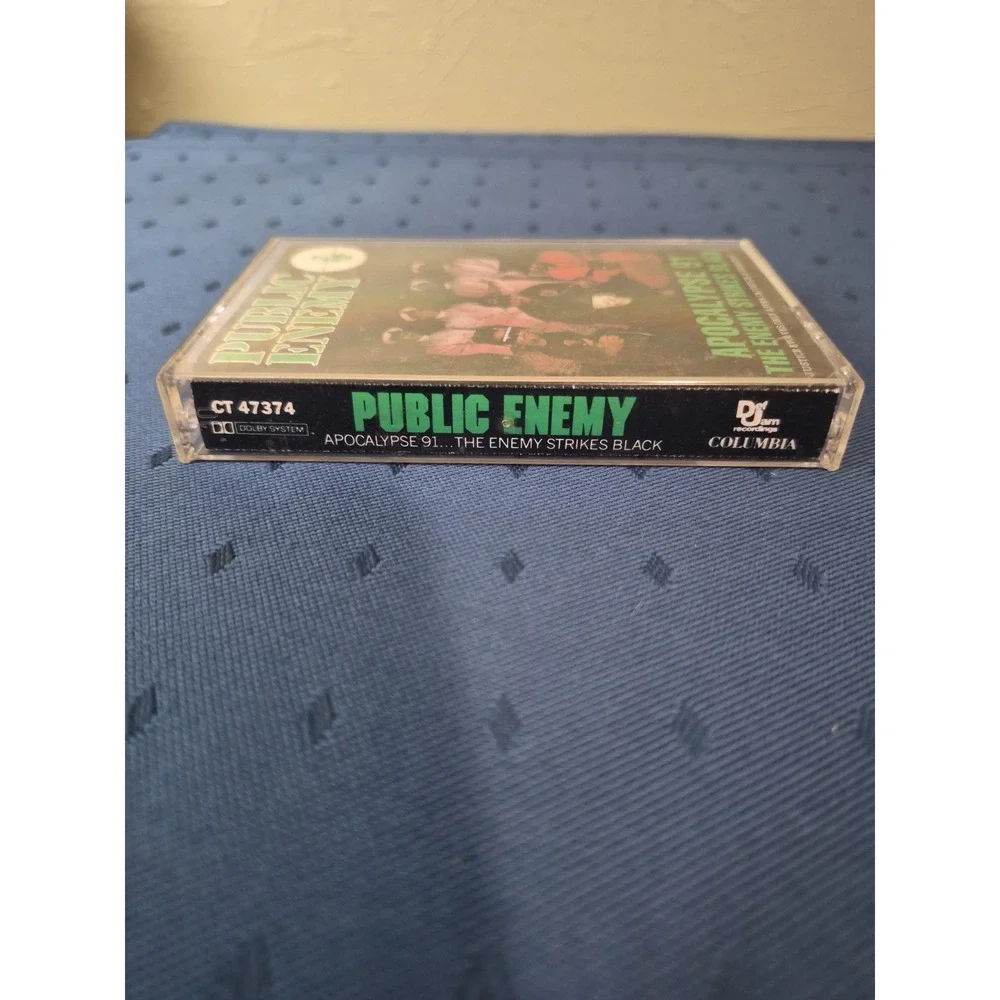 Public Enemy - Apocalypse 91... The Enemy Strikes Black Cassette Tape - Picture 2 of 8